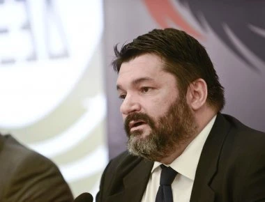 Σύλληψη και τιμωρία των ενόχων των βανδαλισμών στα μνημεία Β.Ηπείρου και εβραϊκού Ολοκαιτώματος ζητά ο Φ.Κρανιδιώτης